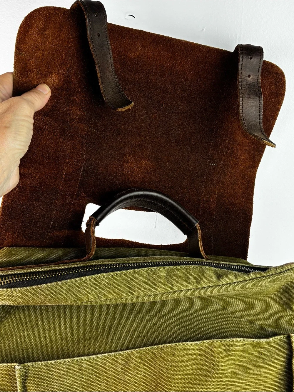 Woosir Vintage Early 2000’s Leather & Heavy Canvas Backpack